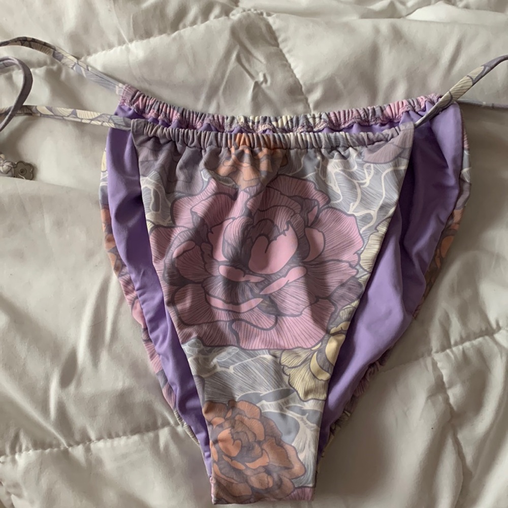 Dippin Daisys Infinite Bottom Size Large